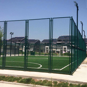 扬州市钢结构框架式围网笼式足球场