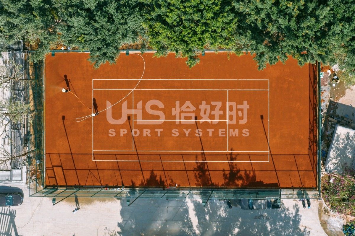 红土网球场的优缺点