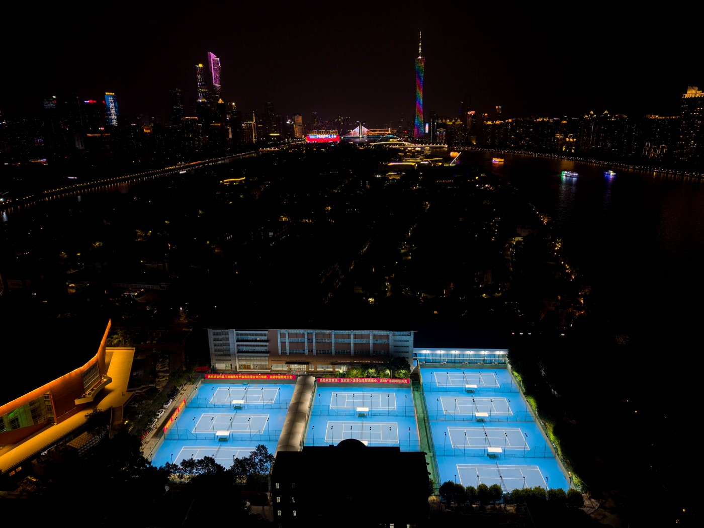 Renovation of the Tennis Courts at Guangzhou Ersha Sports Training Center
